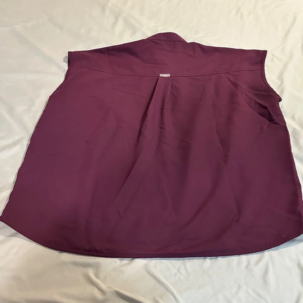 Deep Plum Scrub Set | Rafaela Top + Zamora Jogger | Size L | EUC | PO 4229 & 450 - Picture 4 of 7